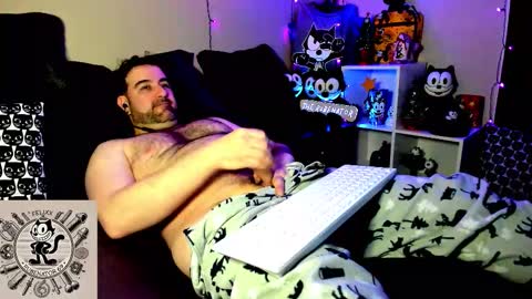 Ruben online show from November 2025 03:23:01 PM