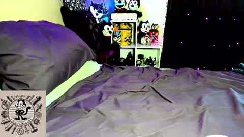 Snapshot of rubenator69 chatting on July 2026 02:43:02 AM Ruben online show from July 2026 02:43:02 AM