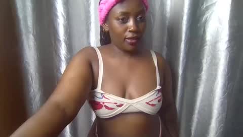 Snapshot of ruby_bby chatting on December 2025 06:34:01 PM RUBBY online show from December 2025 06:34:01 PM