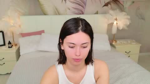 Snapshot of ruby_leeee chatting on April 2026 02:55:01 PM Luuna online show from April 2026 02:55:01 PM