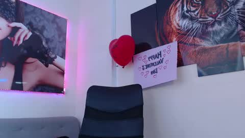 ruby_your_milf online show from February 2025 12:37:01 AM