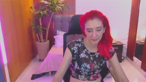 ruby_your_milf online show from February 2025 09:46:01 PM
