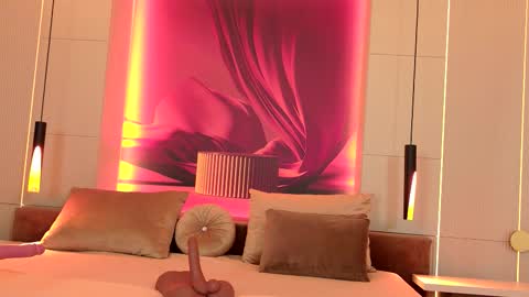 Ruby Luxe online show from October 2025 05:06:01 AM