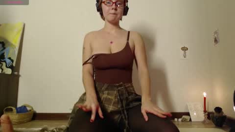 rubylynxxx online show from February 2026 04:38:02 PM