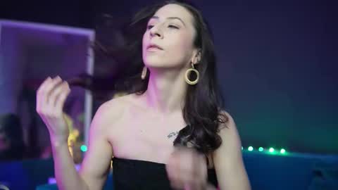  Ruby  online show from February 2026 11:14:01 PM