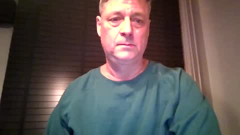 Snapshot of rudeski chatting on November 2025 06:50:02 PM rudeski online show from November 2025 06:50:02 PM