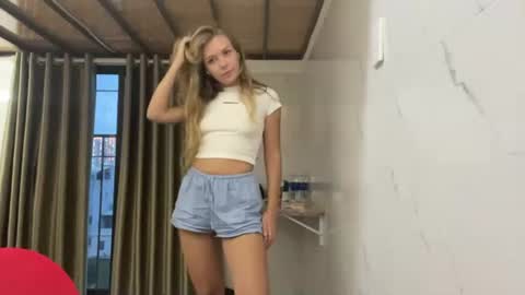 Snapshot of rudygartenmayer chatting on July 2026 11:27:01 AM KaY online show from July 2026 11:27:01 AM