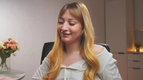 Mila online show from April 2026 07:58:02 PM