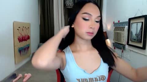 its me Sabel online show from October 2025 07:55:01 PM