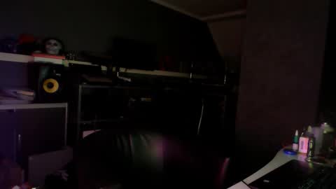 Chico que rico Caliente online show from February 2026 03:00:02 AM