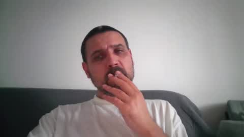 Snapshot of rul3ssuck chatting on December 2024 09:45:02 AM rul3ssuck online show from December 2024 09:45:02 AM