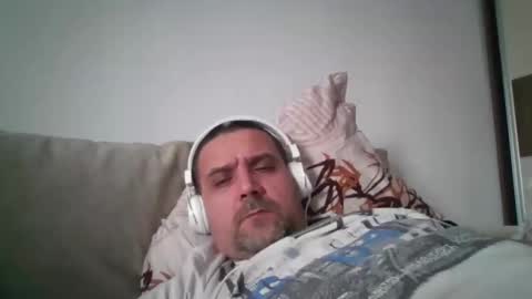 Snapshot of rul3ssuck chatting on January 2025 01:28:01 PM rul3ssuck online show from January 2025 01:28:01 PM