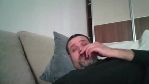 Snapshot of rul3ssuck chatting on January 2025 01:19:02 PM rul3ssuck online show from January 2025 01:19:02 PM