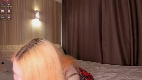 Snapshot of ruminelle chatting on May 2026 10:54:02 AM Lilith online show from May 2026 10:54:02 AM