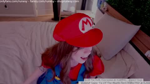 Lady online show from December 2025 04:11:02 AM