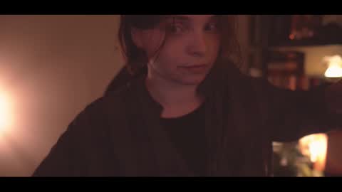 Elena online show from November 2025 11:26:01 PM