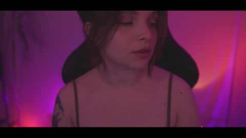 Snapshot of running_with_the_wolves chatting on March 2026 11:02:01 PM Elena online show from March 2026 11:02:01 PM