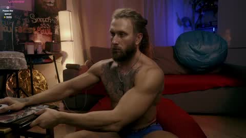 Paul online show from January 2025 07:37:01 PM