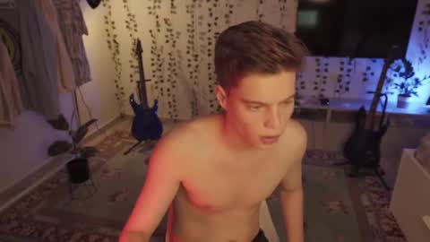 Snapshot of rusbradpitt chatting on September 2025 11:14:01 AM rusbradpitt online show from September 2025 11:14:01 AM