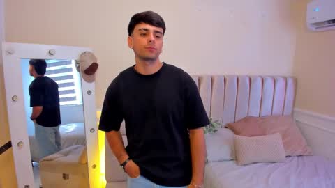 Russ online show from March 2026 07:17:02 PM