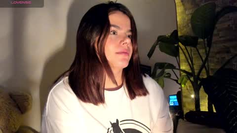 Snapshot of russcurley chatting on December 2024 02:10:02 AM Lorenn online show from December 2024 02:10:02 AM