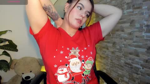 Snapshot of russcurley chatting on December 2024 09:31:02 PM Lorenn online show from December 2024 09:31:02 PM