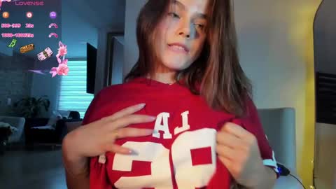 Snapshot of russcurley chatting on February 2025 11:19:02 PM Lorenn online show from February 2025 11:19:02 PM