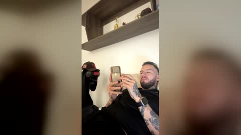 Snapshot of russo_fox chatting on May 2026 12:41:02 AM russo_fox online show from May 2026 12:41:02 AM