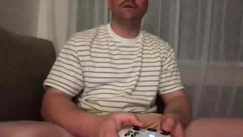 rustythename online show from October 2025 09:21:01 AM