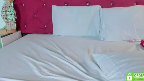 Ruth online show from February 2025 03:43:01 PM