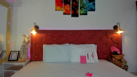 Ruth online show from October 2025 01:10:01 PM