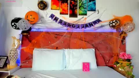 Ruth online show from October 2025 12:59:01 PM