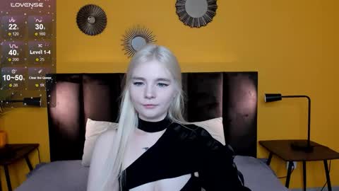 ruthbryant online show from September 2025 08:47:01 AM