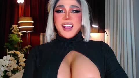 Snapshot of ruthlessmistressx chatting on December 2024 11:10:02 PM Samantha online show from December 2024 11:10:02 PM