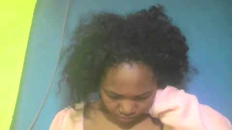 Rwuica online show from October 2025 05:44:02 AM