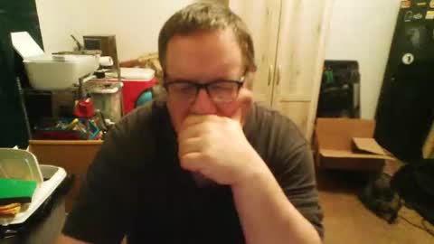 Snapshot of rwzar_0712 chatting on December 2025 05:35:02 AM rwzar_0712 online show from December 2025 05:35:02 AM