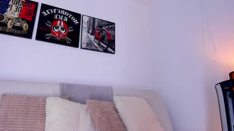 Ryan  online show from April 2026 07:45:01 AM