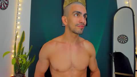Snapshot of ryan_doyle chatting on September 2025 09:25:02 AM Ryan independent model online show from September 2025 09:25:02 AM