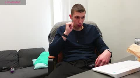 Snapshot of ryan_dozer chatting on April 2026 05:59:01 AM RYAN DOZER online show from April 2026 05:59:01 AM