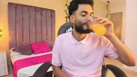 ryan_jackson_ online show from November 2025 05:07:01 AM