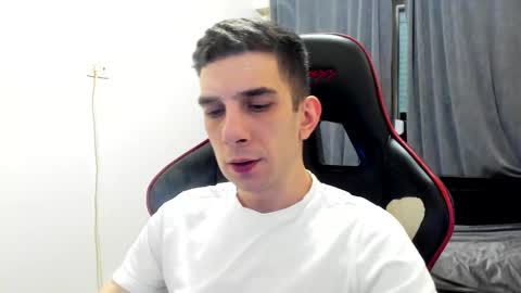 Snapshot of ryandusk chatting on November 2025 09:36:02 PM Andrew C. online show from November 2025 09:36:02 PM