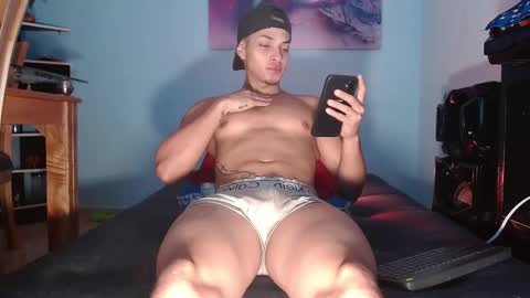 Snapshot of ryangreys01 chatting on February 2026 12:31:01 PM Ryan online show from February 2026 12:31:01 PM