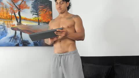 Snapshot of ryanwhite3 chatting on November 2025 11:16:02 PM ryanwhite3 online show from November 2025 11:16:02 PM