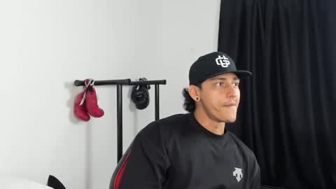 Snapshot of ryanwhite3 chatting on November 2025 12:20:01 AM ryanwhite3 online show from November 2025 12:20:01 AM