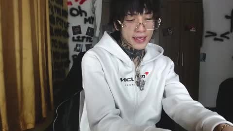 Snapshot of ryoko_vishnu chatting on May 2026 01:33:01 AM Ryoko online show from May 2026 01:33:01 AM