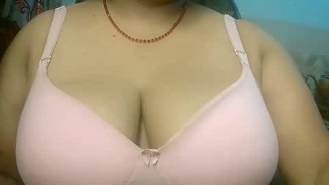 HotLovers online show from November 2025 04:29:02 PM