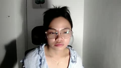 s1mpera online show from April 2026 12:33:01 PM