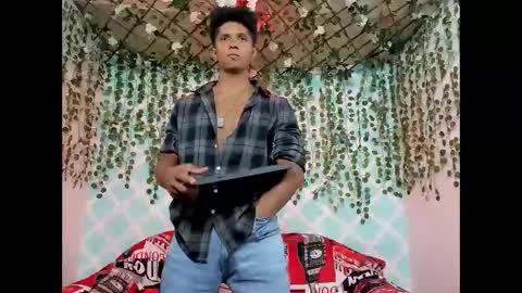 s_d_b_hot online show from April 2026 08:47:01 PM