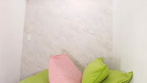 s_sofia_ online show from December 2024 07:11:02 PM