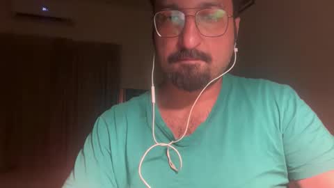 Snapshot of saadiqureshi007 chatting on September 2025 08:01:02 PM saadiqureshi007 online show from September 2025 08:01:02 PM